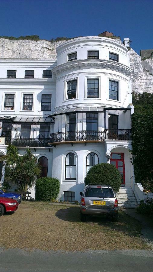 Whole Flat Next To Dover Port With Parking Dış mekan fotoğraf
