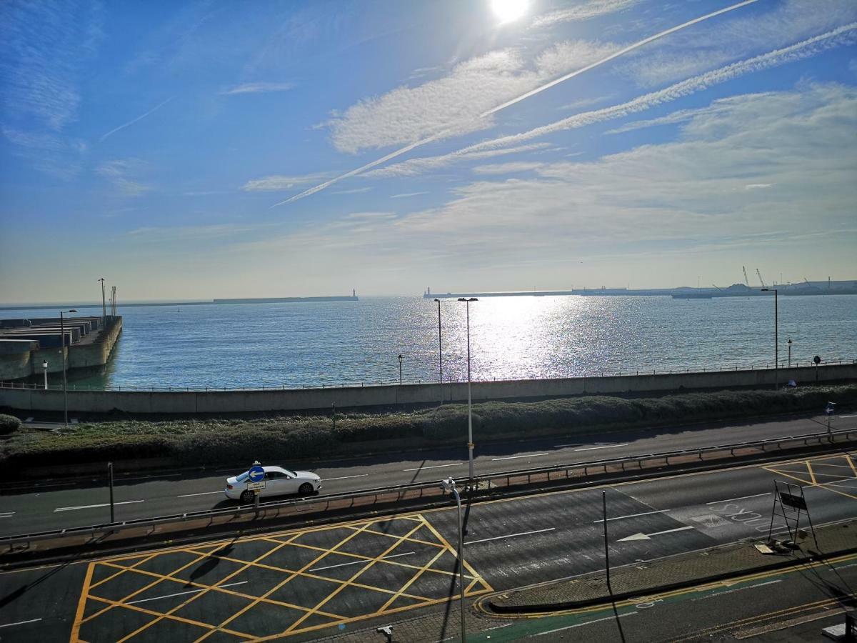 Whole Flat Next To Dover Port With Parking Dış mekan fotoğraf